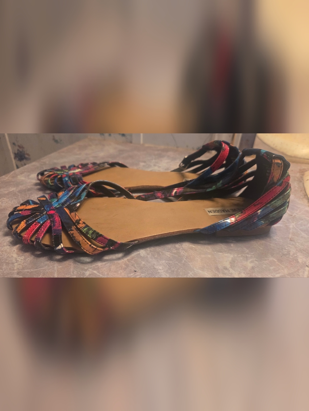 Steve Madden Women's Multicolor Strappy Flat Sandals - Picture 4 of 6
